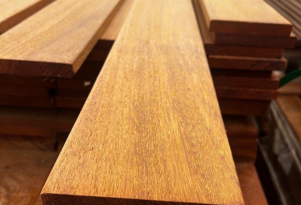 Deski tarasowe – wybierz idealne rozwiązanie dla swojego tarasu