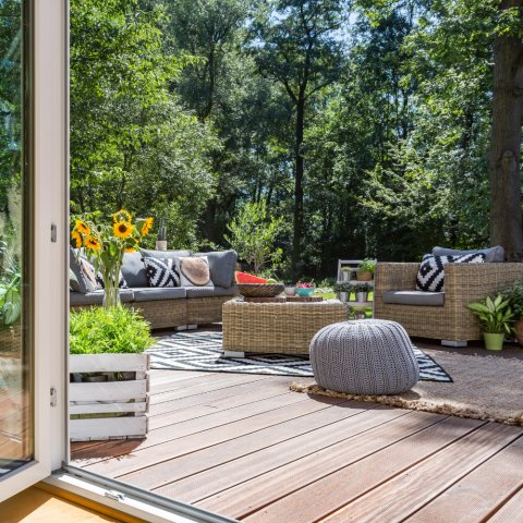 Tarasy – stylowe i funkcjonalne rozwiązanie do ogrodu