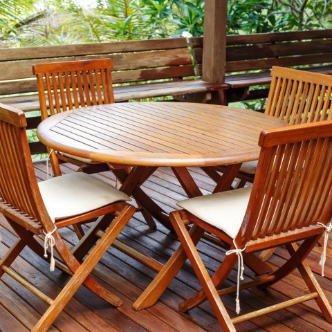 Thermo drewno na taras – właściwości i zalety